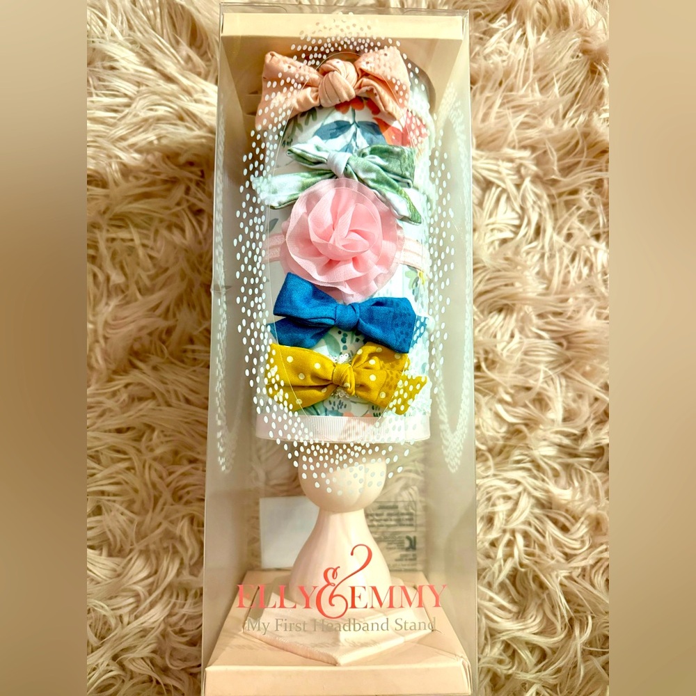 ELLY & EMMY | HEADBAND STAND